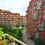 Modern 1 Bed Flat, Central London
