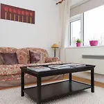 Professionally Cleaned 1 Bed Flat In South Kensington