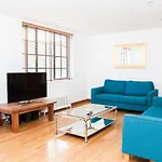 Spectacular Central 4-Bedroom Close To London Eye