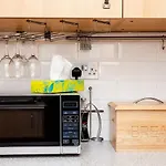 Stylish 1 Bedroom Flat In Vauxhall