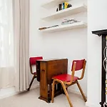 Stylish 1 Bedroom Flat In Vauxhall