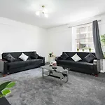 Family Apt-Marble Arche- Oxford Street- Hyde Park- Museums