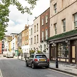 Family Apt-Marble Arche- Oxford Street- Hyde Park- Museums
