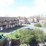Beautiful 3 Beds House West Thamesmead London