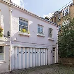 Joivy Striking Flat Near Buckingham Palace