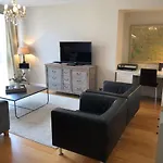 Notting Hill Apartment