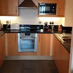 Ascot Deluxe Apartments - Canary Wharf