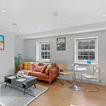 Cleveland Street By Aeria Apartments