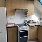 Home Away From Home, Entire 1-4 Bed Property