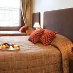 New Linden Hotel