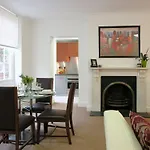 The Kings Wardrobe Serviced Apartments By Bridgestreet
