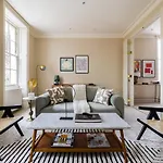 The Southwark Classic - Stylish 4Bdr House With Patio