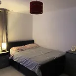 Private Room - Shared Apartment Near The City