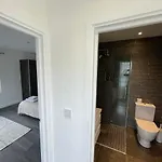 4 Islington Park Street