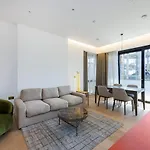 Luxurious Apartments In London, Sk