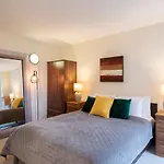 Charming 1-Bed Apartment In Great Suffolk Street
