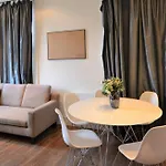 One Bedroom Apartment In Bayswater