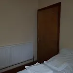 Bubblesbnb- 4 Bedroom House