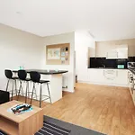 Charming Ensuite Rooms, Tottenham - Sk