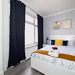 Diana Hotel
