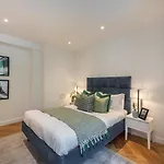 Superb 2 Bed Apartment Near Camden Town Free Wifi
