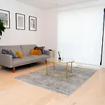 Lovely 1-Bedroom Condo With River & City View.