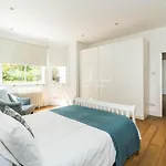 Fantastic 3 Bedroom Flat West Hampstead