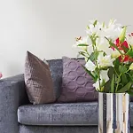 2 Bed Apartment London Camberwell Champion Park Denmark Brixton