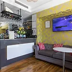 Hotel Shepherds Bush London