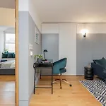 Kula London - Holborn