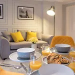 Camden Luxury Flat With Private Patio
