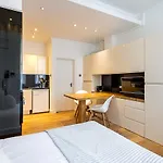 Marylebone Studio Flat