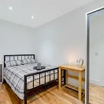 City Sparrow Apartment Pad -1