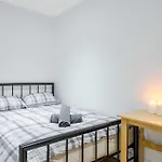City Sparrow Apartment Pad -1