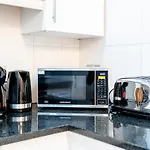 London Studio Apartment