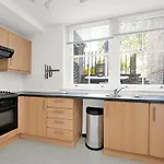 Bedford Place Hostels