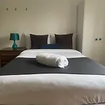 Sw16 Norbury Guesthouse