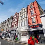 Immaculately Presented 1 Bed