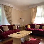 Lovely 3 Bedroom Apartment