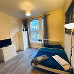 Lovely Studio Flat In The Heart Of London