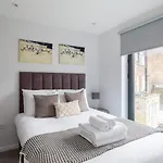 Homely - Central London Camden Penthouse Apartment