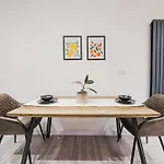 Modern 2 Bed Flat Near Wembley Stadium