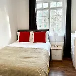 London Kennington / Oval Apartments