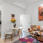 Hyde Park Fabulous Apartment
