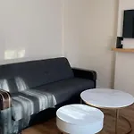 Two Bed Holiday Apartment London