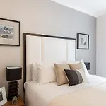 Brompton Road Private Apartment
