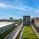 Luxury 3Bed 3Bath Apartment Royal Albert Wharf Excel London Newham