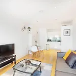 Lovely 1 Bed Apartment In Streatham