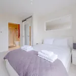 Modern 2 Bedroom Flat In Elephant And Castle