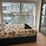 Remarkable 2-Bedroom Apartment Near Kings Cross